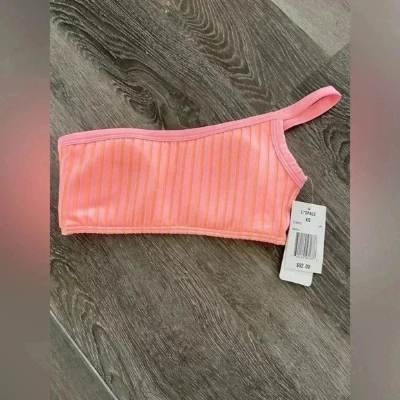 L*space x Revolve axel top and foley bitsy bottom size xs pink/ orange - Picture 5 of 6